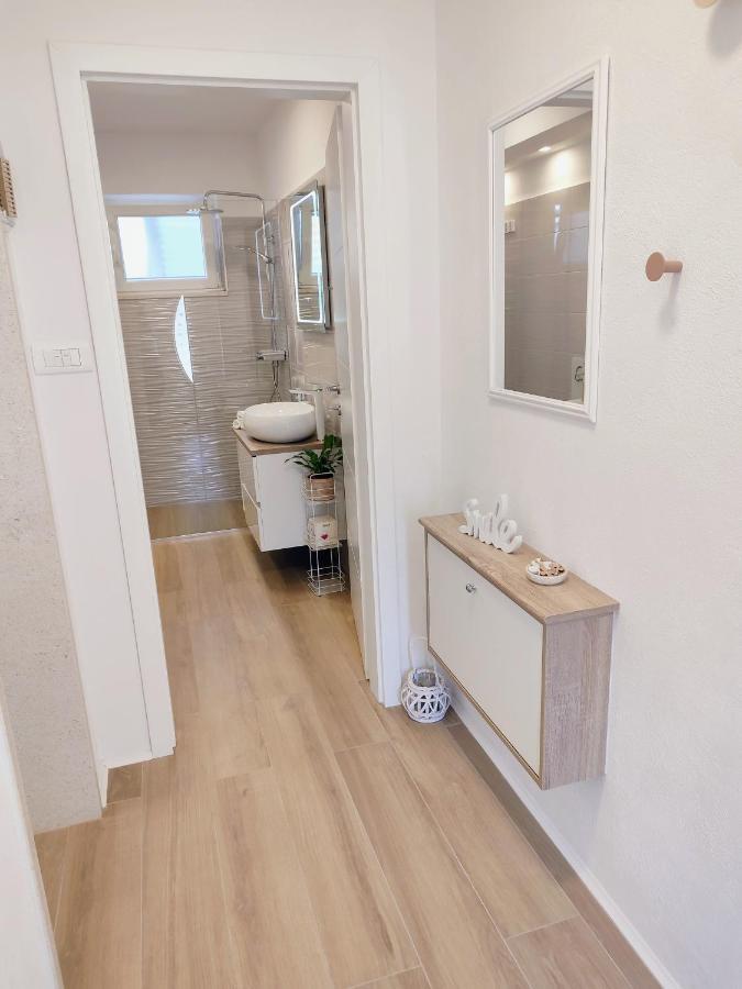 Apartment Making Memories Pucisca Εξωτερικό φωτογραφία